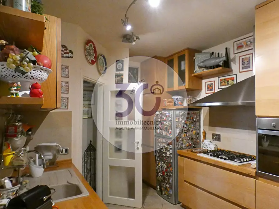 Immagine 7 di Appartamento in vendita  in Trento Trieste a Arezzo