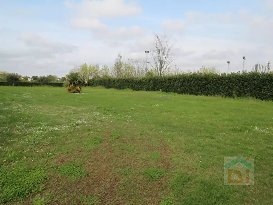 Immagine 13 di Terreno in vendita  in Via Aldo Moro a Castions Di Strada