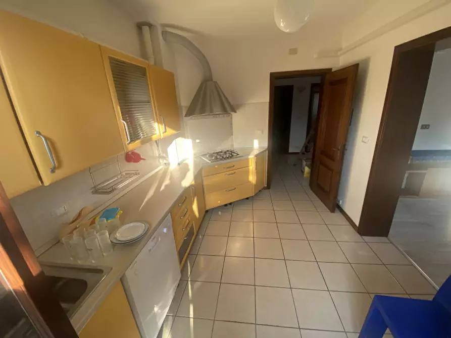 Immagine 11 di Camera in affitto  a Padova
