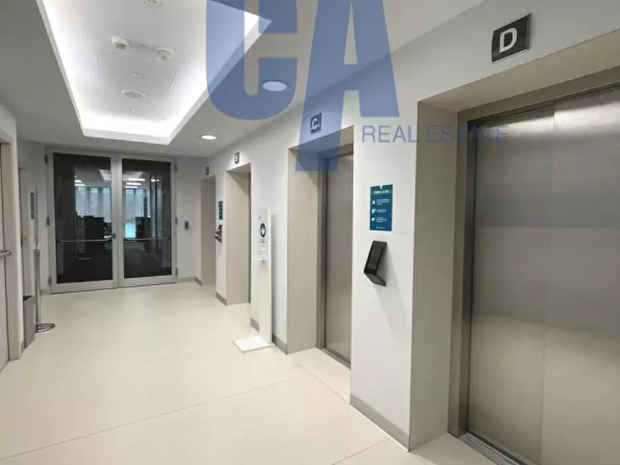 Immagine 7 di Ufficio in affitto  in VIALE SARCA a Milano