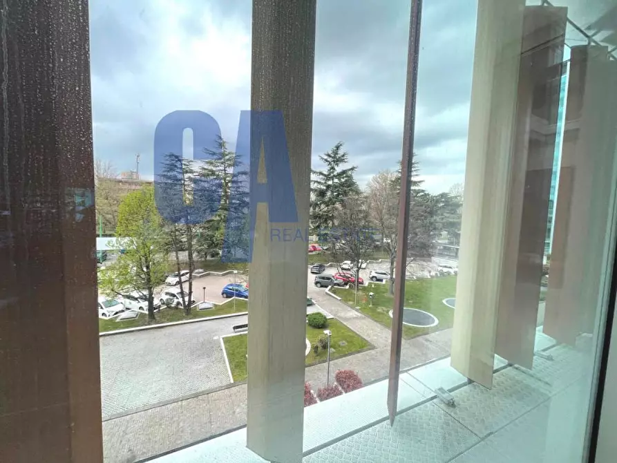 Immagine 8 di Ufficio in affitto  in VIALE SARCA a Milano