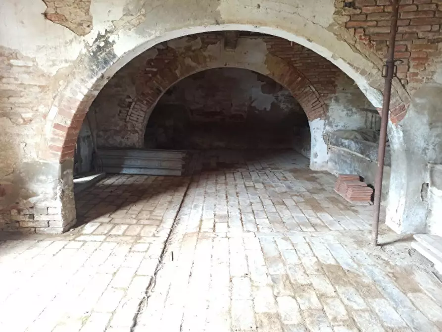 Immagine 5 di Rustico / casale in vendita  a Castiglione Del Lago