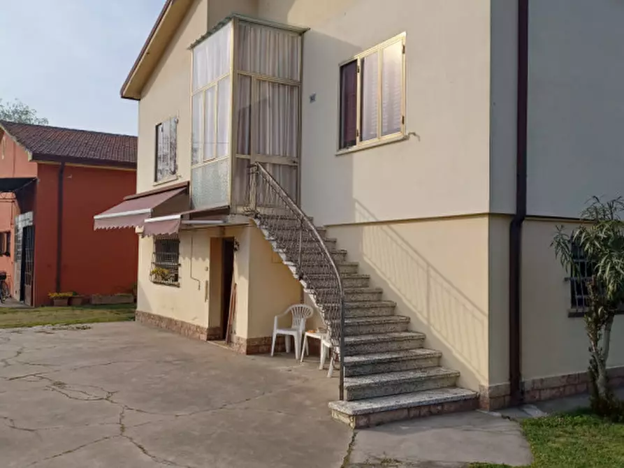 Immagine 2 di Casa indipendente in vendita  a Castagnaro