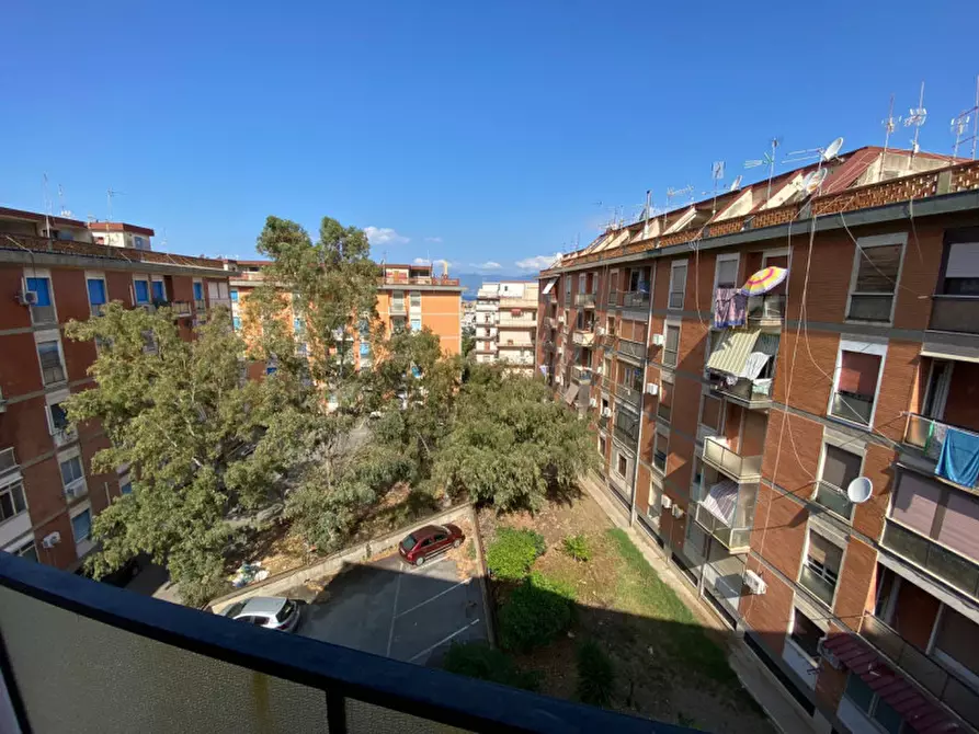 Immagine 16 di Appartamento in vendita  in via Sbarre Sup. dir. la Boccetta, 60 a Reggio Di Calabria