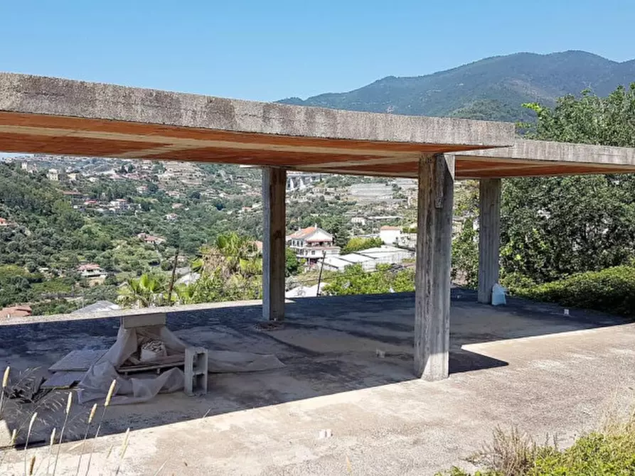 Immagine 5 di Casa indipendente in vendita  in Via Gabriele d'Annunzio a San Remo