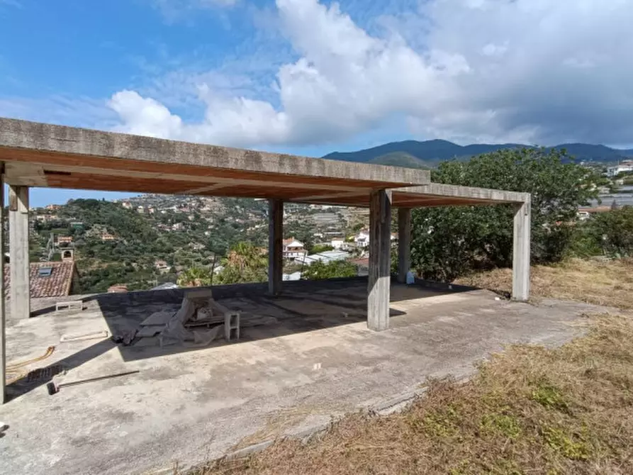 Immagine 14 di Casa indipendente in vendita  in Via Gabriele d'Annunzio a San Remo