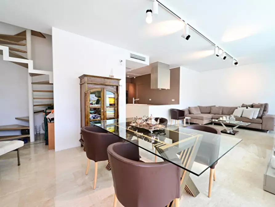 Immagine 7 di Villetta a schiera in vendita  a Jesolo