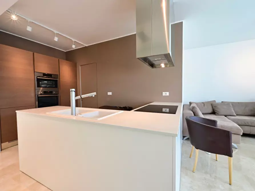 Immagine 9 di Villetta a schiera in vendita  a Jesolo