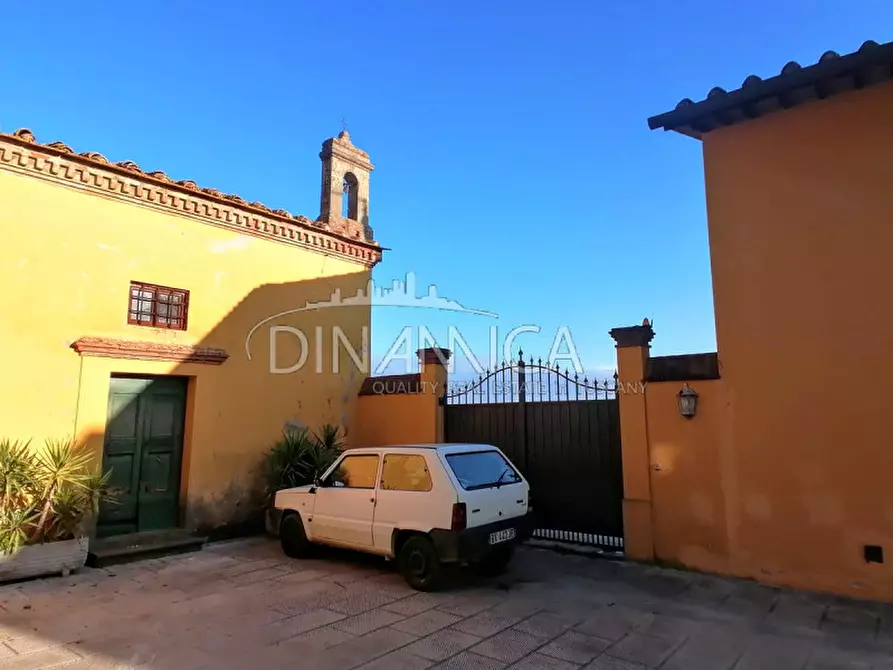 Immagine 5 di Villa in vendita  a Montopoli In Val D'arno