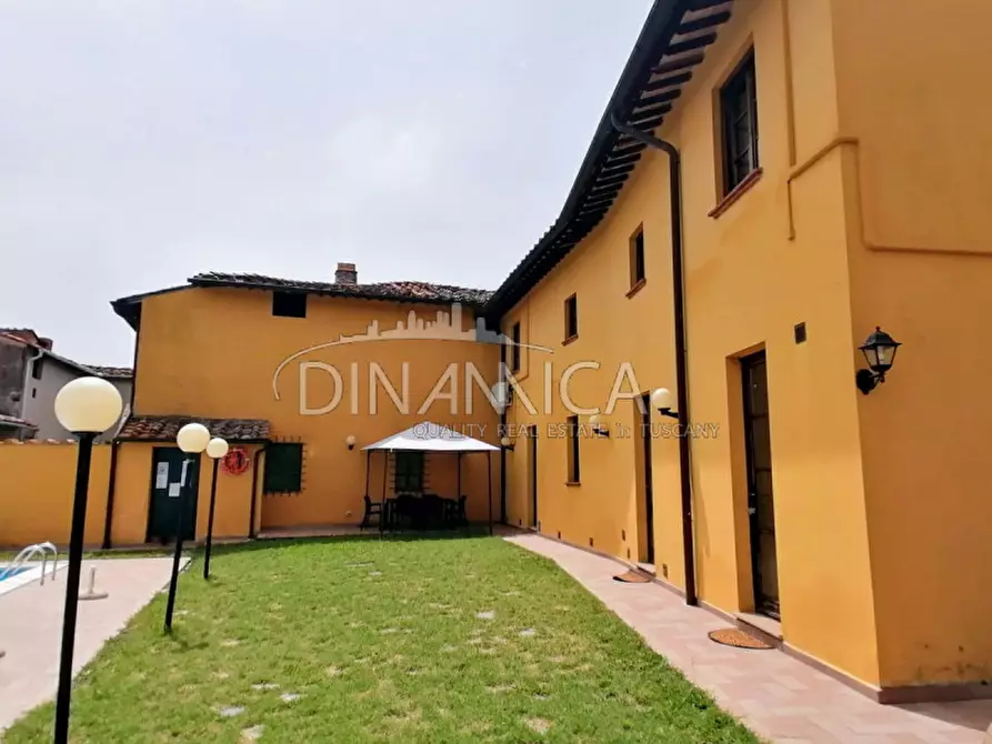 Immagine 15 di Villa in vendita  a Montopoli In Val D'arno