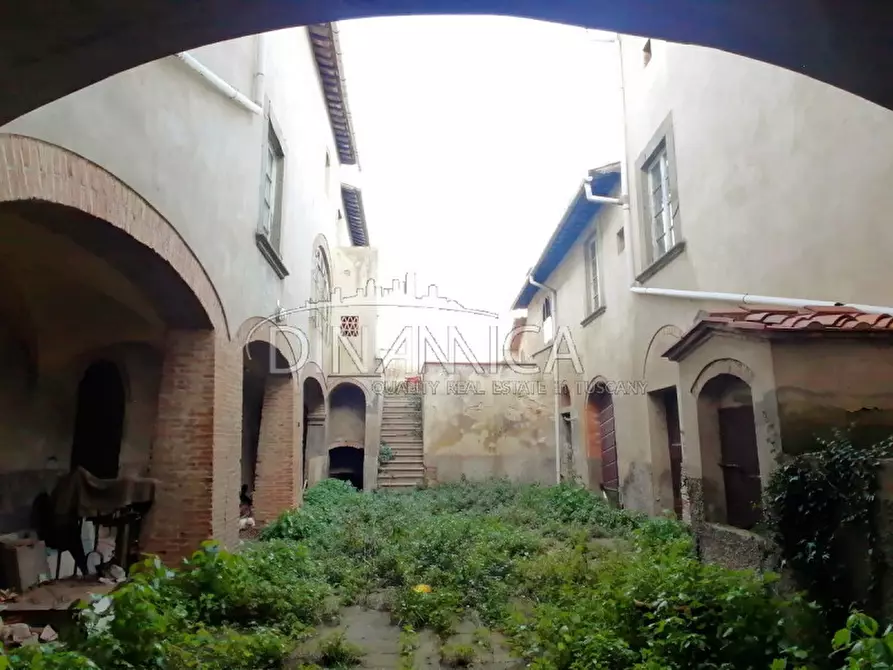 Immagine 34 di Villa in vendita  a Montopoli In Val D'arno