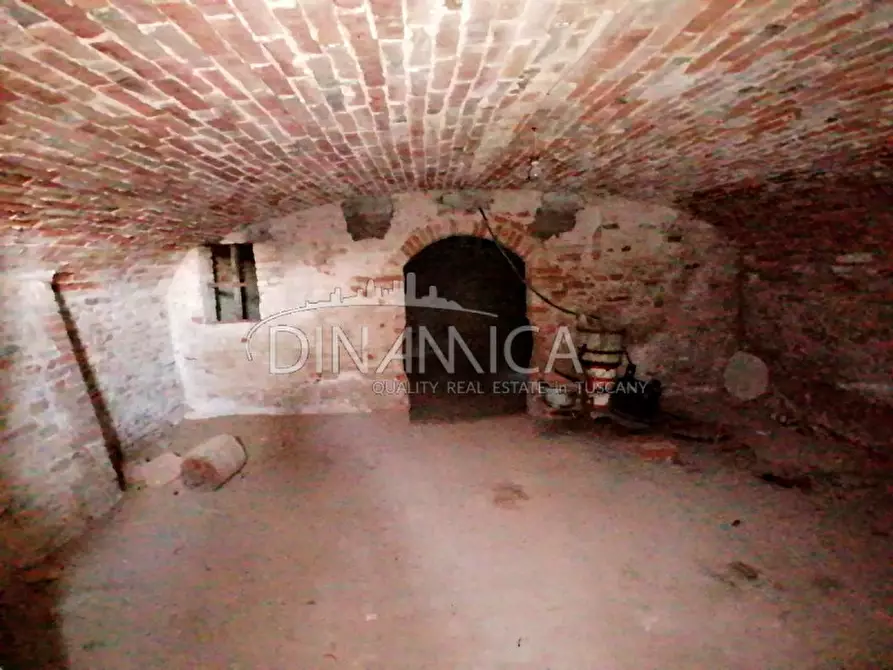 Immagine 47 di Villa in vendita  a Montopoli In Val D'arno