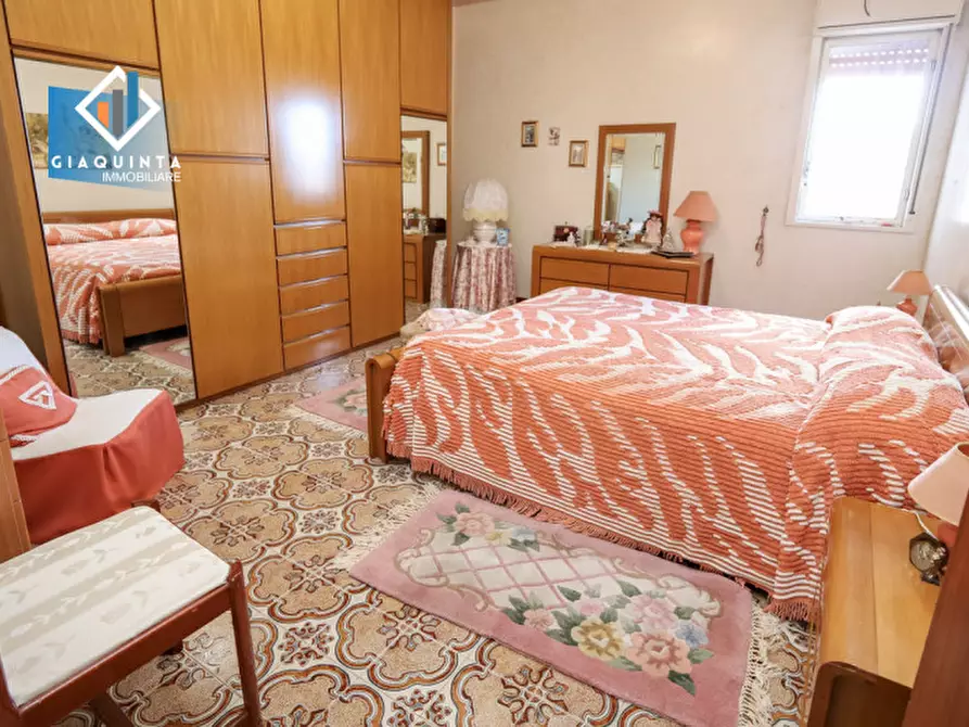 Immagine 7 di Appartamento in vendita  in via Cagliari n.05 a Palagonia