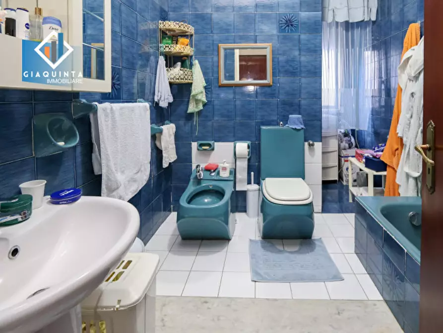 Immagine 12 di Appartamento in vendita  in via Cagliari n.05 a Palagonia