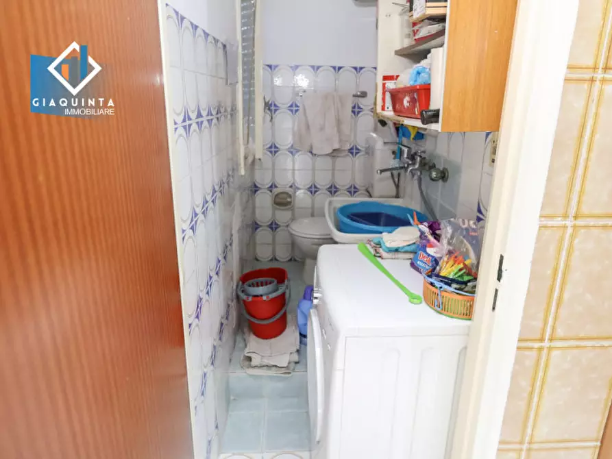 Immagine 16 di Appartamento in vendita  in via Cagliari n.05 a Palagonia