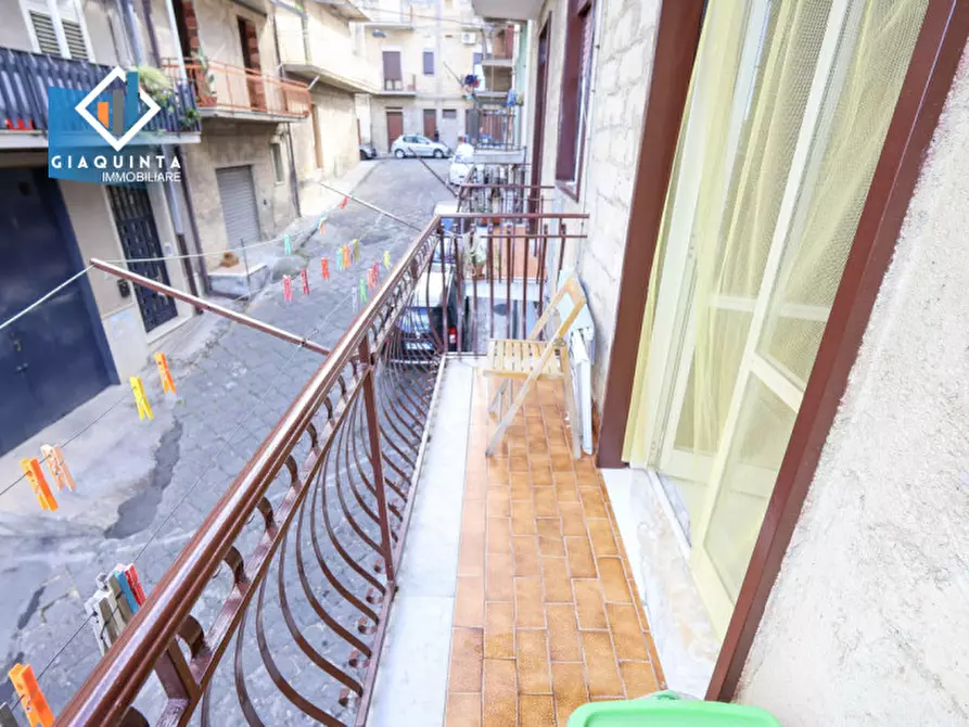 Immagine 32 di Appartamento in vendita  in via Cagliari n.05 a Palagonia