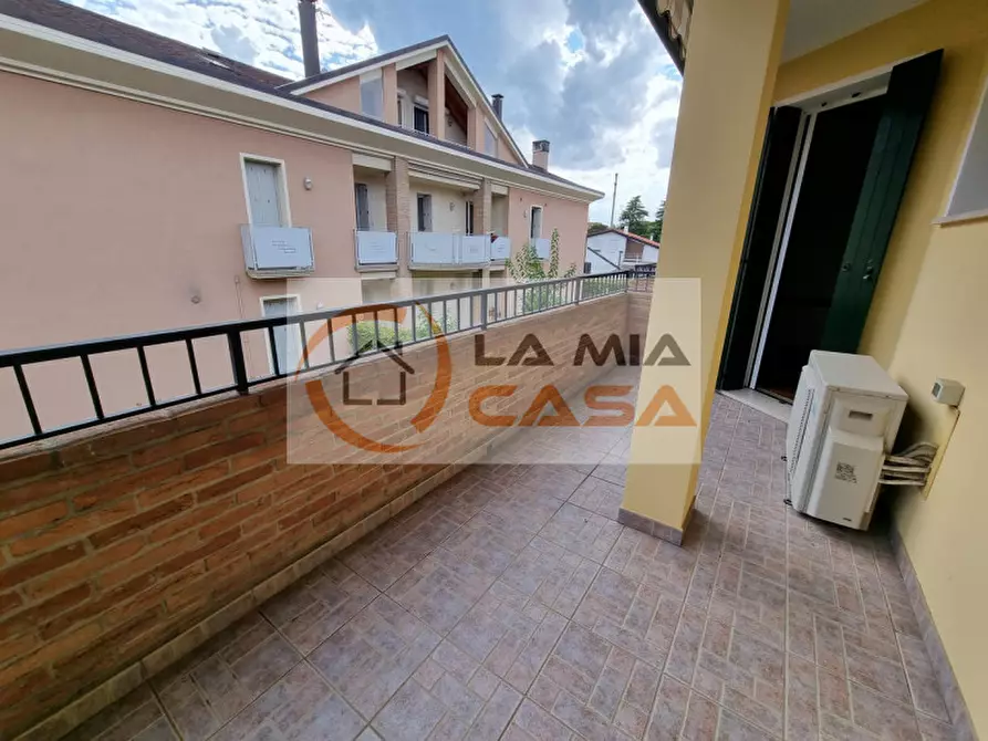 Immagine 8 di Camera in affitto  in Via Romea n. 65/I Legnaro (PD) a Legnaro