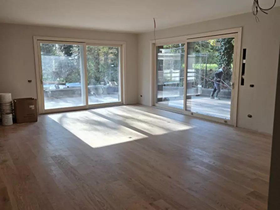 Immagine 16 di Appartamento in vendita  in Viale Duca Alessandro, 56 a Parma