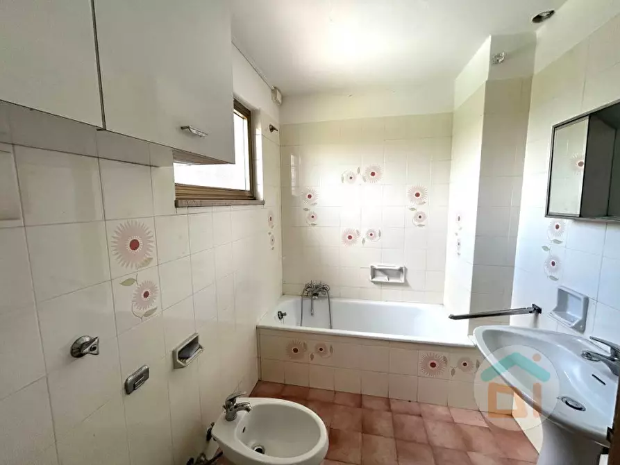 Immagine 11 di Palazzo in vendita  in Via Manzoni a Mariano Del Friuli