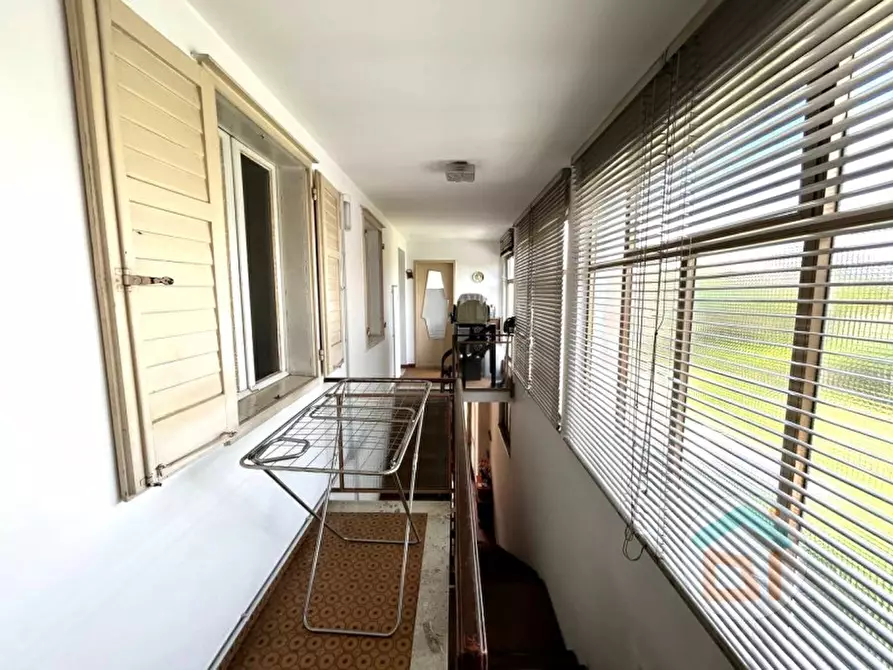 Immagine 17 di Palazzo in vendita  in Via Manzoni a Mariano Del Friuli