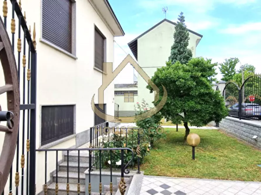 Immagine 4 di Villa in vendita  in GRAVELLONA LOMELLINA a Gravellona Lomellina