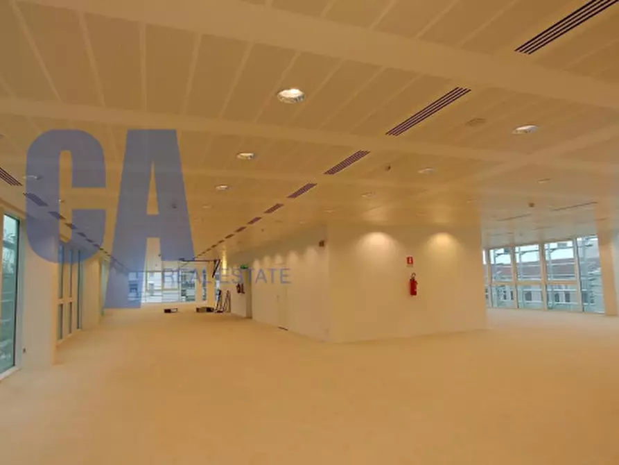 Immagine 2 di Ufficio in affitto  in VIA FRACCAROLI ARNALDO a Milano