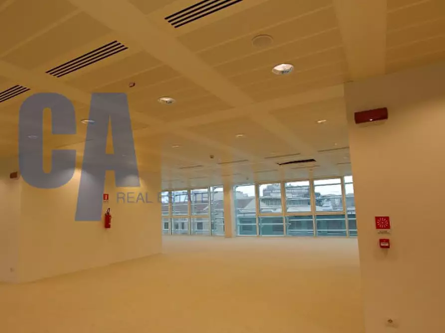 Immagine 7 di Ufficio in affitto  in VIA FRACCAROLI ARNALDO a Milano