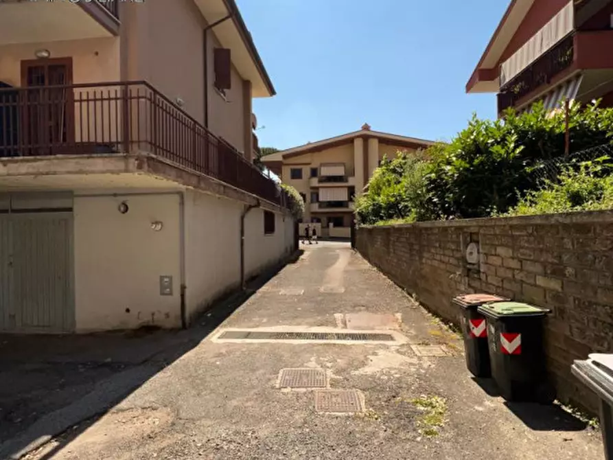Immagine 26 di Casa bifamiliare in vendita  in via vecchia di grottaferrata a Marino