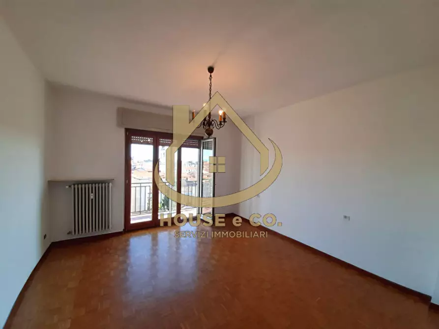 Immagine 7 di Appartamento in vendita  in Vigevano Centro Storico a Vigevano