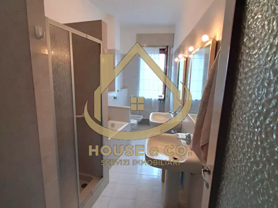 Immagine 11 di Appartamento in vendita  in Vigevano Centro Storico a Vigevano