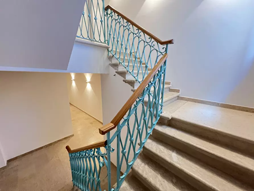 Immagine 17 di Appartamento in vendita  in Fondamenta Lungolaguna 183/A a Chioggia