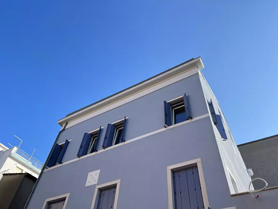 Immagine 19 di Appartamento in vendita  in Fondamenta Lungolaguna 183/A a Chioggia