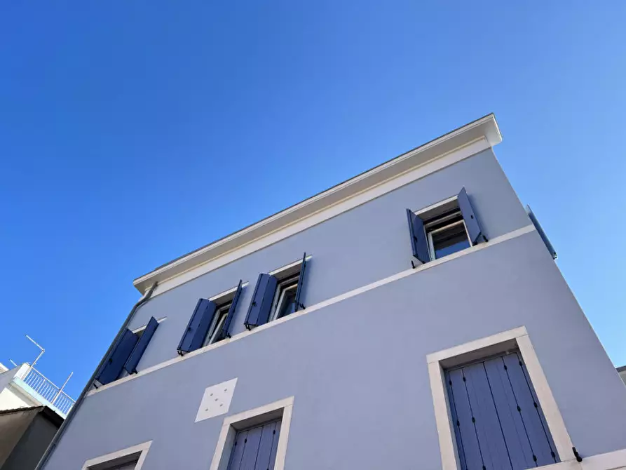 Immagine 20 di Appartamento in vendita  in Fondamenta Lungolaguna 183/A a Chioggia