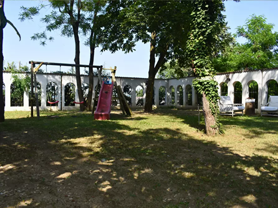 Immagine 3 di Casa trifamiliare in vendita  in Strada Le Mole a Neviano Degli Arduini