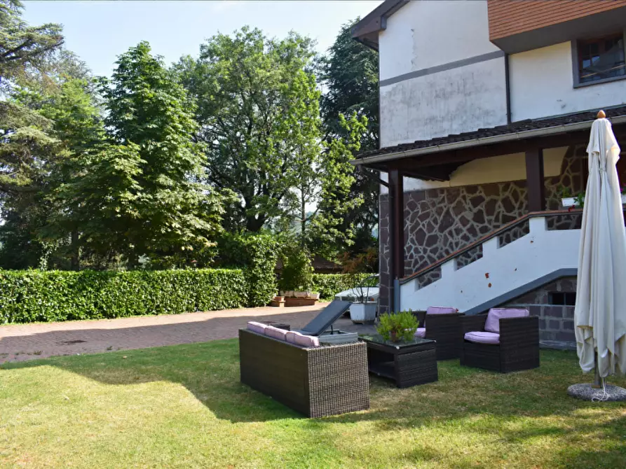 Immagine 6 di Casa trifamiliare in vendita  in Strada Le Mole a Neviano Degli Arduini