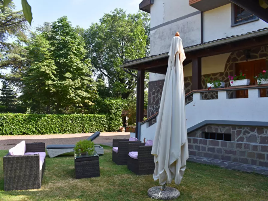 Immagine 11 di Casa trifamiliare in vendita  in Strada Le Mole a Neviano Degli Arduini