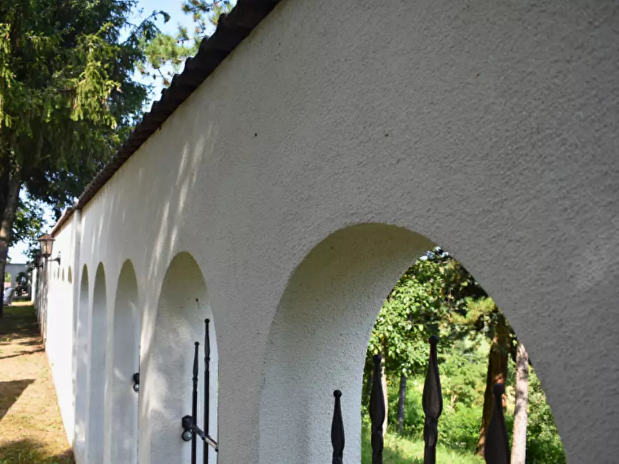Immagine 12 di Casa trifamiliare in vendita  in Strada Le Mole a Neviano Degli Arduini