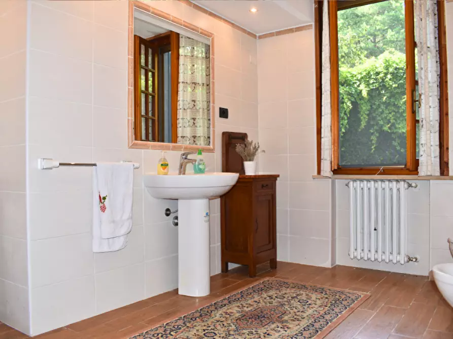 Immagine 65 di Casa trifamiliare in vendita  in Strada Le Mole a Neviano Degli Arduini