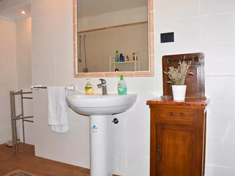 Immagine 66 di Casa trifamiliare in vendita  in Strada Le Mole a Neviano Degli Arduini