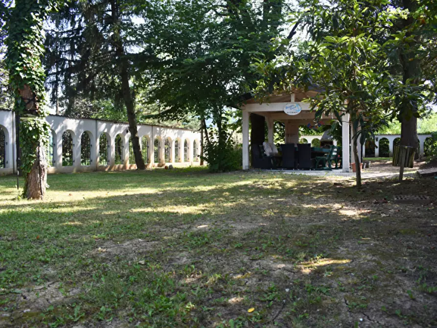 Immagine 107 di Casa trifamiliare in vendita  in Strada Le Mole a Neviano Degli Arduini