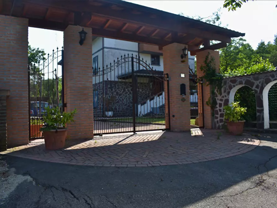 Immagine 135 di Casa trifamiliare in vendita  in Strada Le Mole a Neviano Degli Arduini