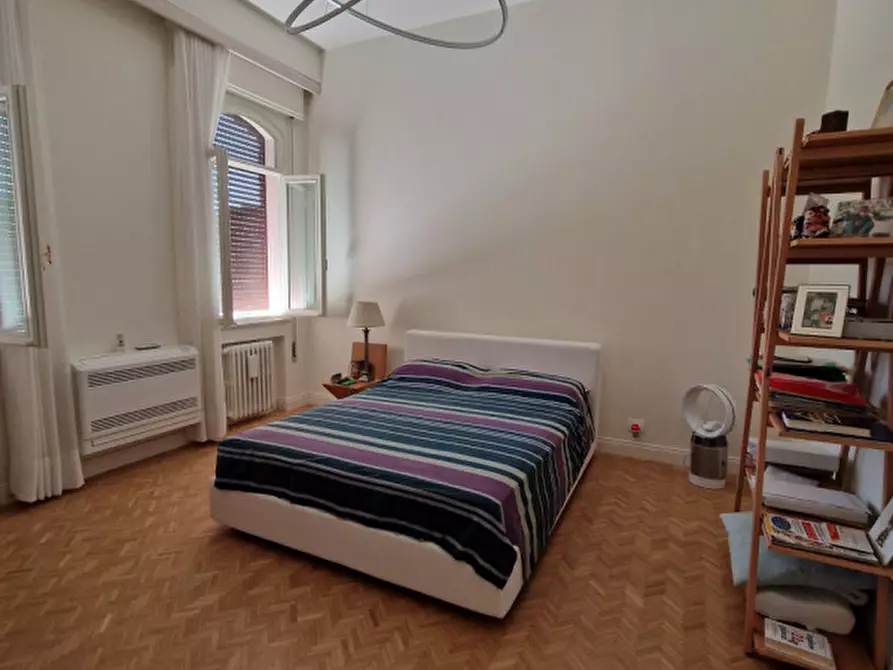 Immagine 43 di Villa in vendita  in Piazzale Lionello Caffaratti 11 a Rovigo