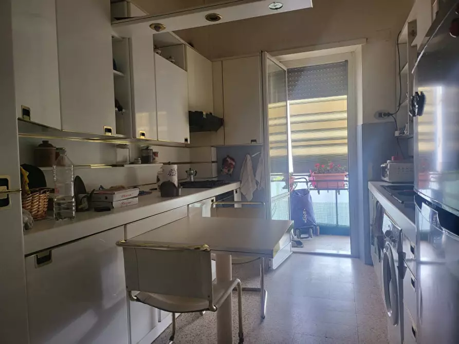 Immagine 8 di Appartamento in vendita  in PIAZZA DON BOSCO a Roma