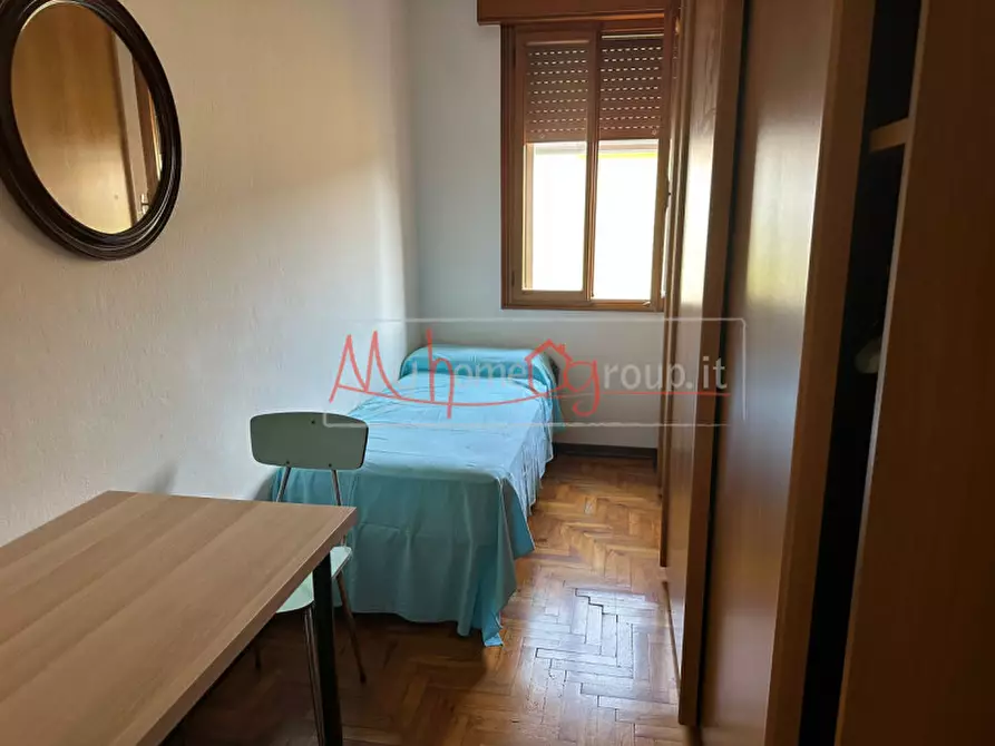 Immagine 1 di Camera in affitto  in Via raffaele fulgosio a Padova