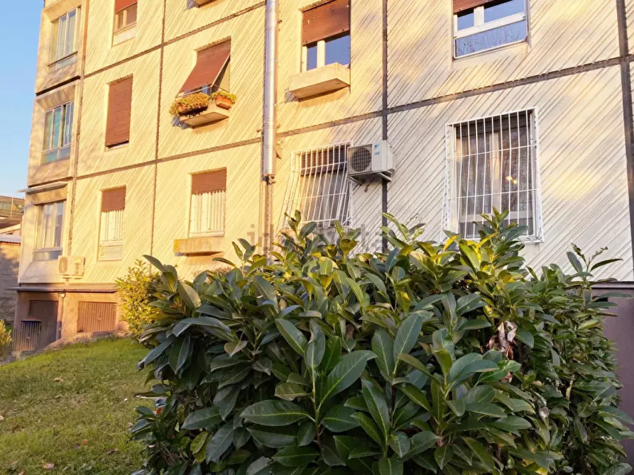 Immagine 1 di Appartamento in vendita  in Via Giuseppe Ungaretti, 5 a Rezzato