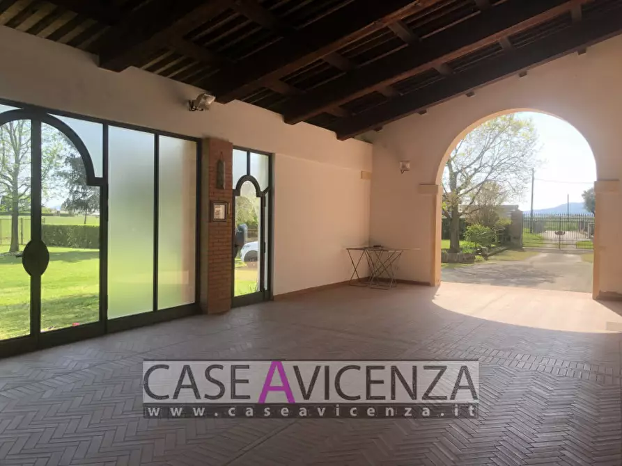 Immagine 11 di Villa in vendita  in via boschi a Montegalda