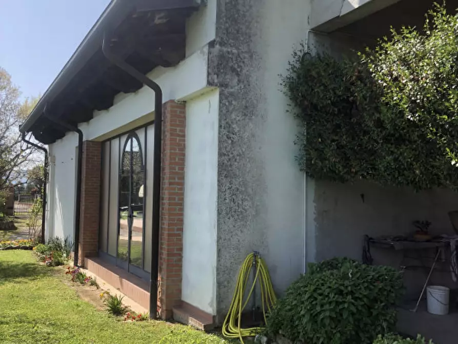 Immagine 22 di Villa in vendita  in via boschi a Montegalda
