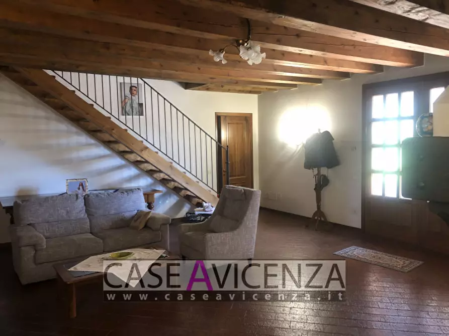 Immagine 29 di Villa in vendita  in via boschi a Montegalda