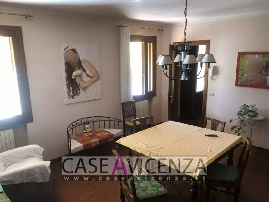 Immagine 31 di Villa in vendita  in via boschi a Montegalda
