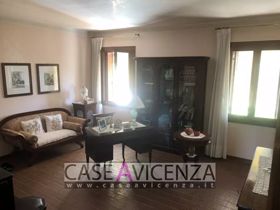 Immagine 34 di Villa in vendita  in via boschi a Montegalda